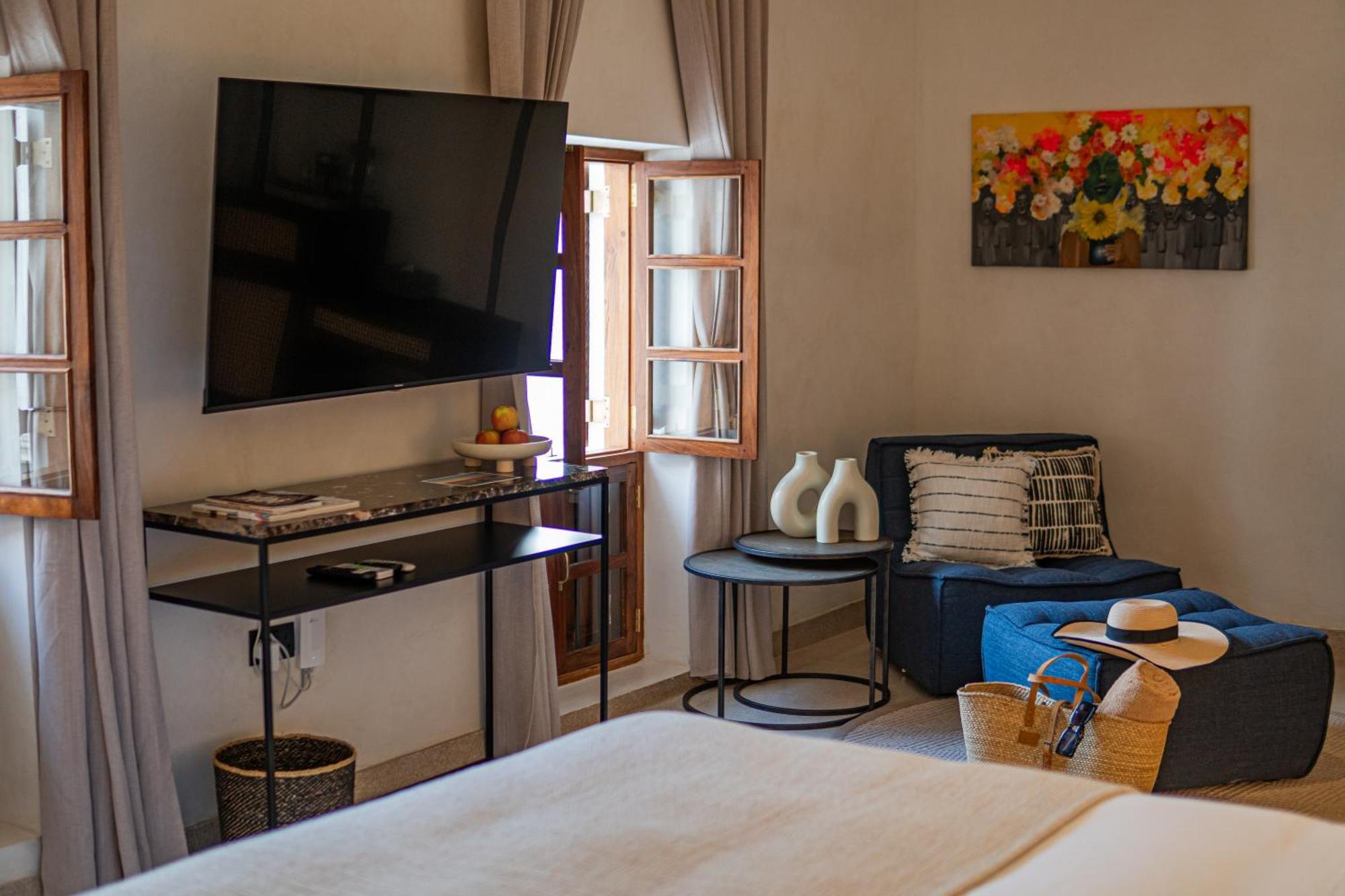 The Neela Boutique Hotel Stone Town Zanzibar Exterior photo